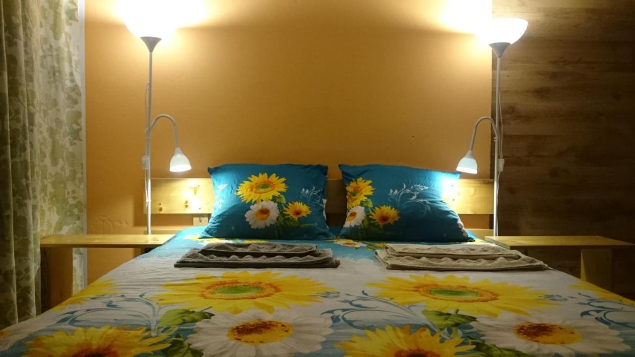 Willow Apartments リンバジ エクステリア 写真